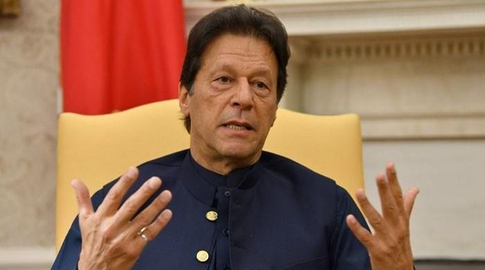 PM Imran takes notice of rise in 'roti' prices
