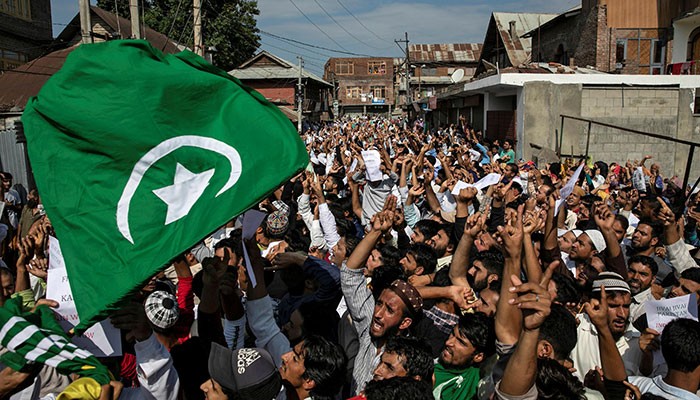 PM Imran says brutal Modi preparing to inflict cruelty on all Kashmiris