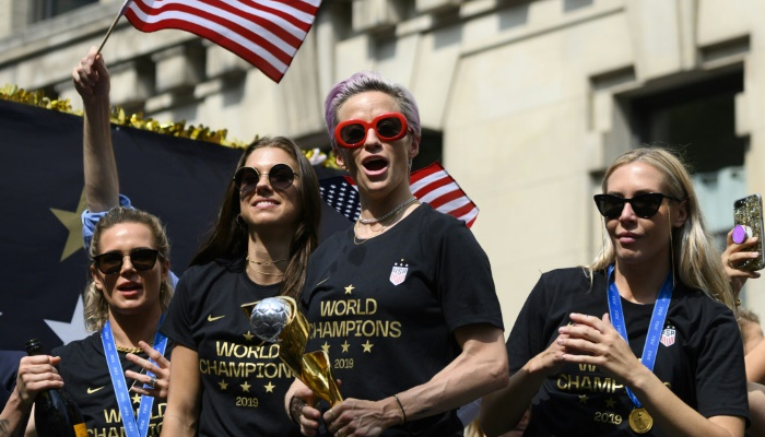US women footballers' equal pay lawsuit to go to trial in 2020