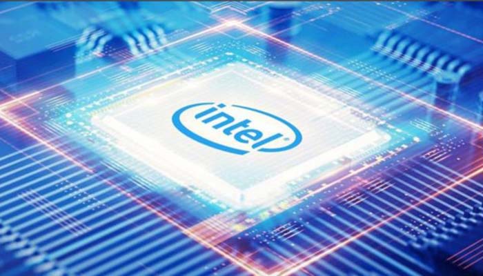 Intel unveils first artificial intelligence chip 