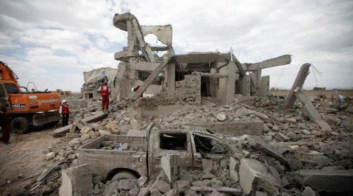 More than 100 killed in air strike on Yemen prison