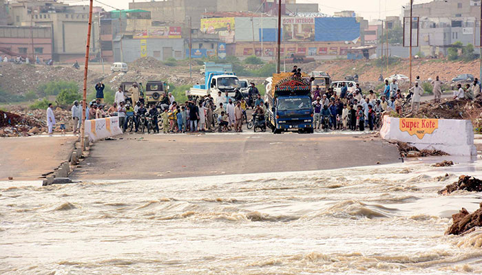 Karachi weather update: Light rain expected as city reels from power cuts, traffic jams