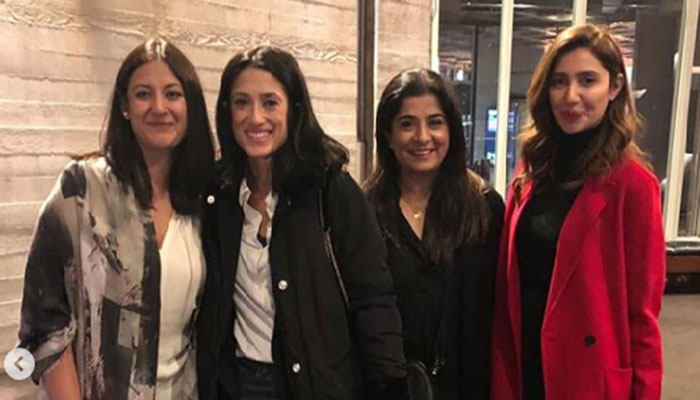 Mahira Khan and Fatima Bhutto spotted in London 