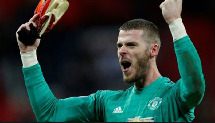 David de Gea signs new deal at Man Utd