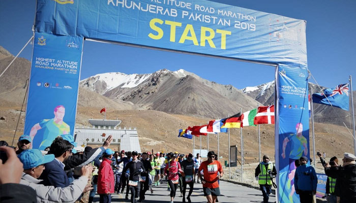 Pakistani athletes clinch all spots in Khunjerab's Highest Altitude Road Marathon