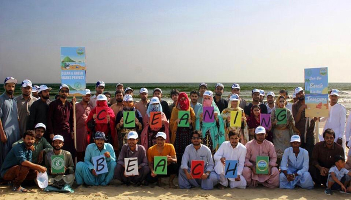 Lasbela university students organise clean-up drive at Kund Malir beach on ICCD