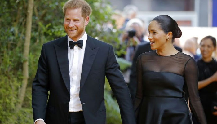 Prince Harry, Meghan Markle head to South Africa for official visit