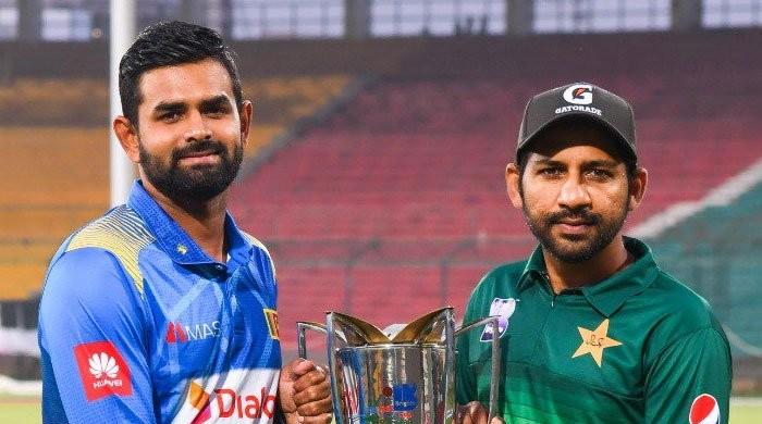 Captivating Azam Ends Century Drought As Pakistan Seal Sri Lanka Odi Series Wallpaper for Your Screen Captivating Azam Ends Century Drought As Pakistan Seal Sri Lanka Odi Series Wallpaper for Your Screen