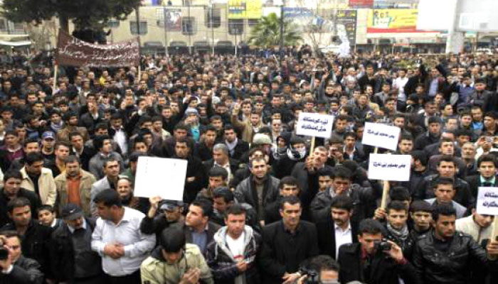 Over 1,000 protest for work, services in Iraq capital