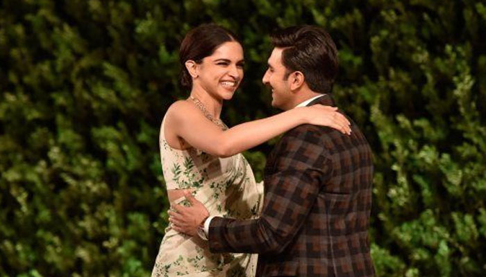 Deepika Padukone pokes fun at Ranveer Singh’s badminton skills