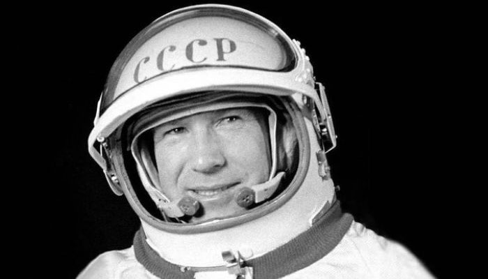 First human to walk in space, Alexei Leonov, dies at 85