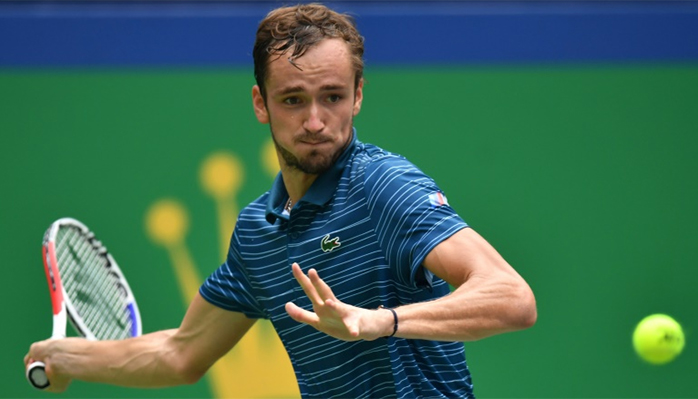 Red-hot Medvedev beats Tsitsipas to reach Shanghai final