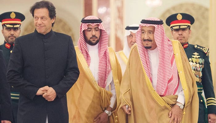 PM Imran meets Saudi King Salman, discusses matters of mutual interest