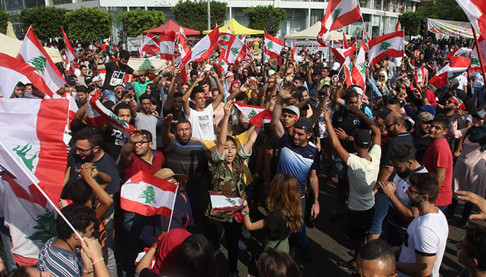 Major coalition party quits Lebanon govt after third day of protests