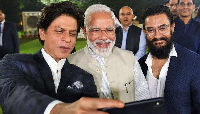 Aamir Khan, Shahrukh Khan slammed by netizens for supporting Modi’s initiative