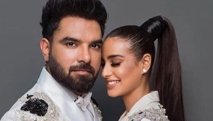 Iqra Aziz, Yasir Hussain counting down days till their wedding?