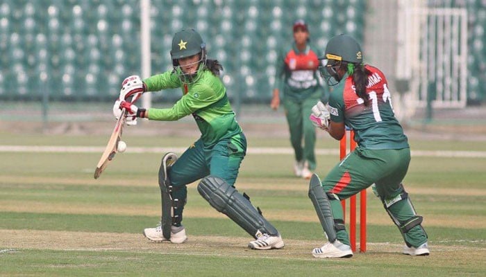 Image result for Bismah Maroof: first  Pakistani to reach 2000 runs in woman's T20I cricket