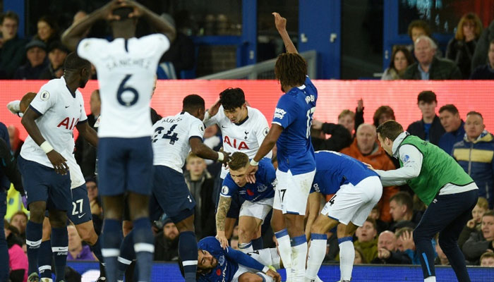 Spurs boss Pochettino hints appeal of Son's red card over Gomes injury