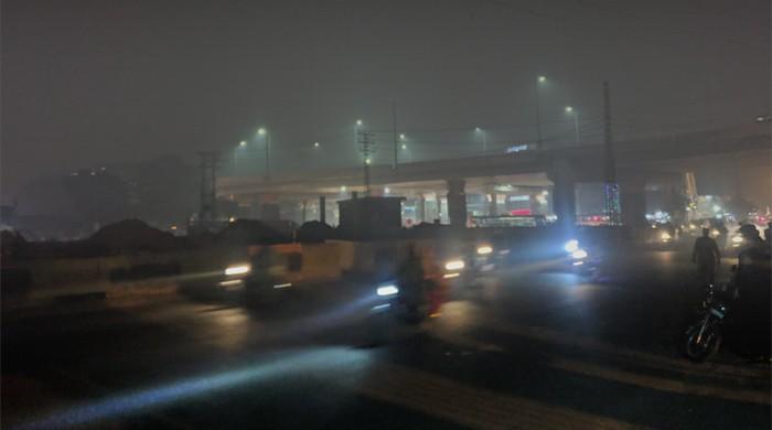 Smog in Lahore turns city's air quality to worst in the world Smog in Lahore turns city's air quality to worst in the world