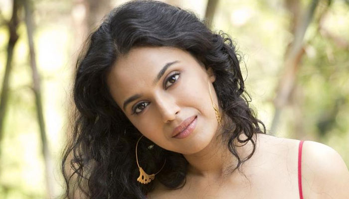 Swara Bhasker addresses 'aunty' controversy in rib-tickling childhood post