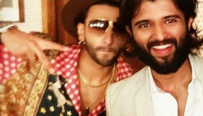 Ranveer Singh and Vijay Deverakonda's selfie leaves fans in a frenzy