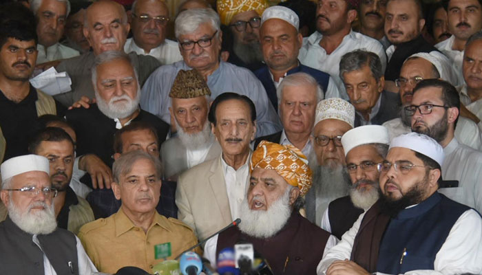 Fazl calls APC to chalk out future strategy against PTI government
