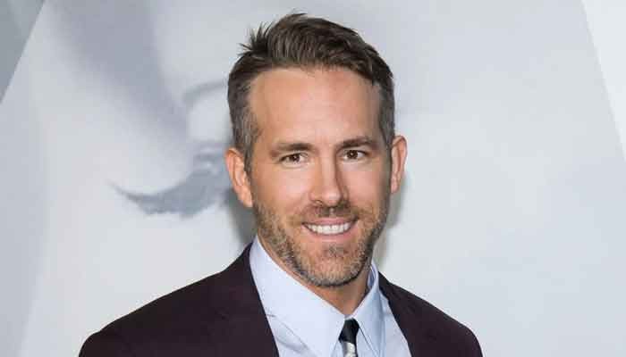 ryan reynolds phone company ryan reynolds phone company