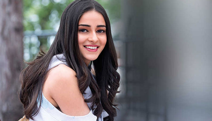 Which two actresses inspired Ananya Panday to pursue acting? 
