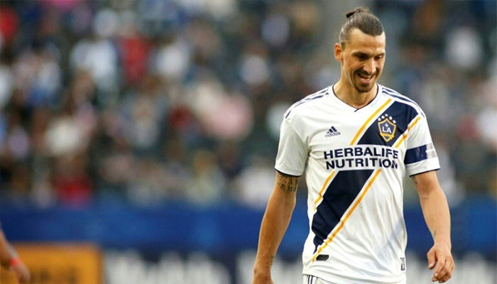 ´See you soon in Italy´: Ibrahimovic fuels talk of Serie A return