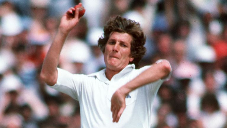 Former England cricket captain Willis dies aged 70
