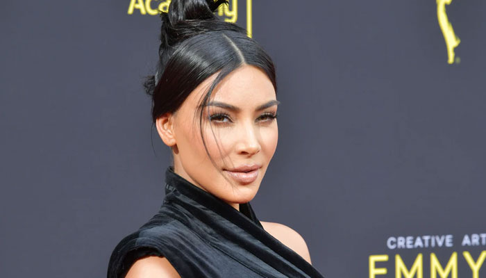 Kim Kardashian slammed by trolls for unusual Christmas décor