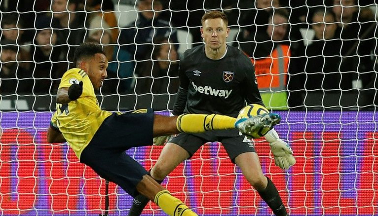 Arsenal relieved as worst winless run since 1977 ends at West Ham