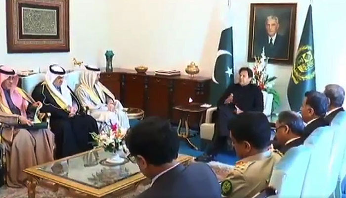 Saudi FM calls on PM Imran