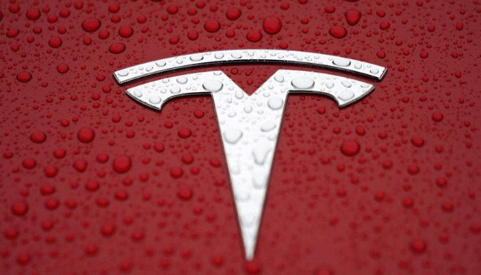US auto safety agency to investigate fatal Tesla crash in California