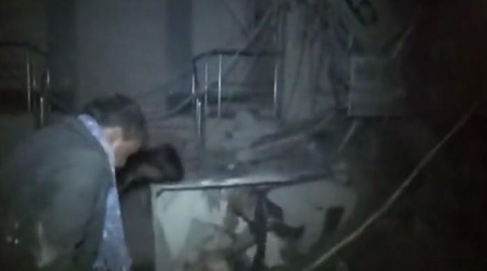 Sukkur building collapse: army called in to aid in rescue operation 