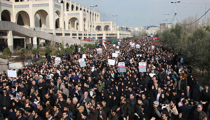 Tens of thousands rally in Iran capital against US 'crimes'