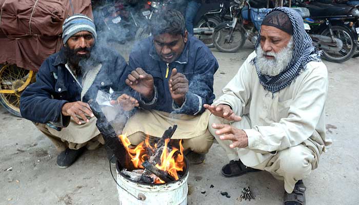 Karachi braces for another cold day on Wednesday