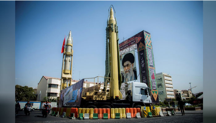 Can the Iranian army confront the might of the American military?