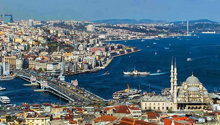 Istanbul: Turkey's largest city struck by powerful 4.8-magnitude earthquake