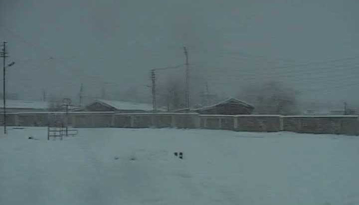 Zhob: Six killed as heavy snow causes roof of house to collapse