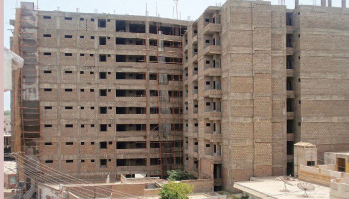 382 unsafe buildings in old areas of Karachi: report