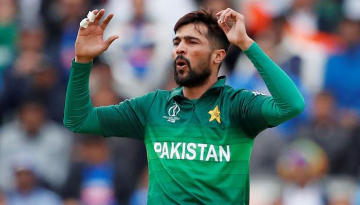 T20 omission is punishment for Test retirement, Amir alleges in deleted tweet