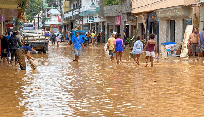 Flooding and landslides claim six lives in Brazil