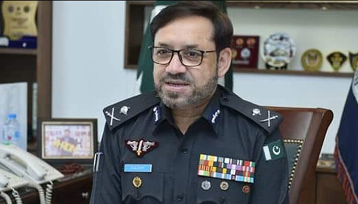 Sindh IGP to stay in office till centre decides to remove him: SHC