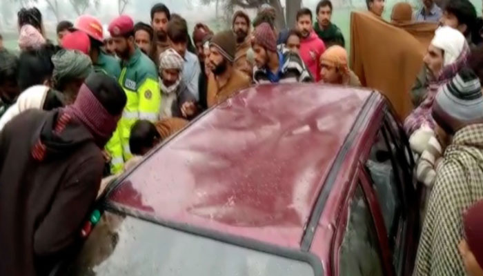 School teacher, two children drown as car falls into river in Lodhran