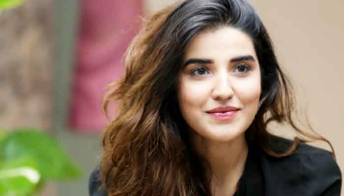 Hareem Farooq looks ravishing in THESE new photos