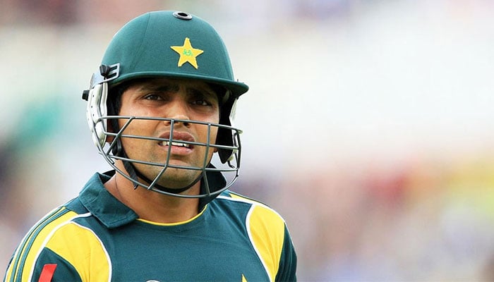 Kamran Akmal: Should I go to PM Imran for my selection?