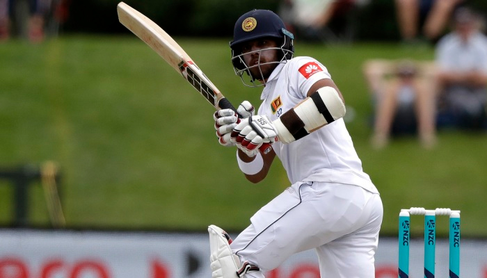 Sri Lanka close in on lead against Zimbabwe in Harare