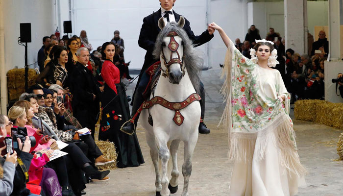 Mexican diva Maria Felix hailed at Paris fashion
