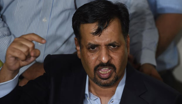 Mustafa Kamal speaks out against division of Sindh in Larkana rally